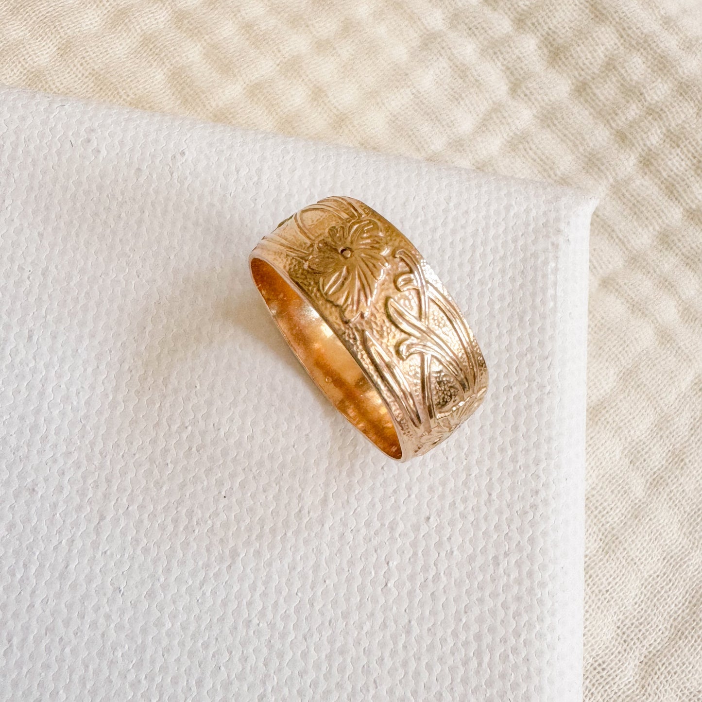 Vintage Floral Ring