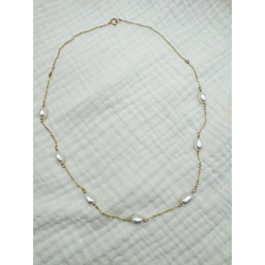 Oval Pearl Necklace