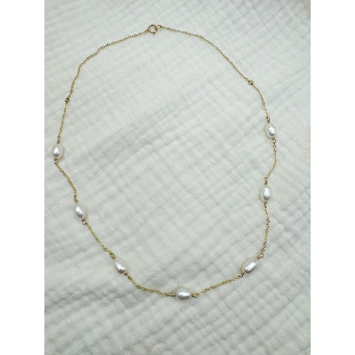 Oval Pearl Necklace