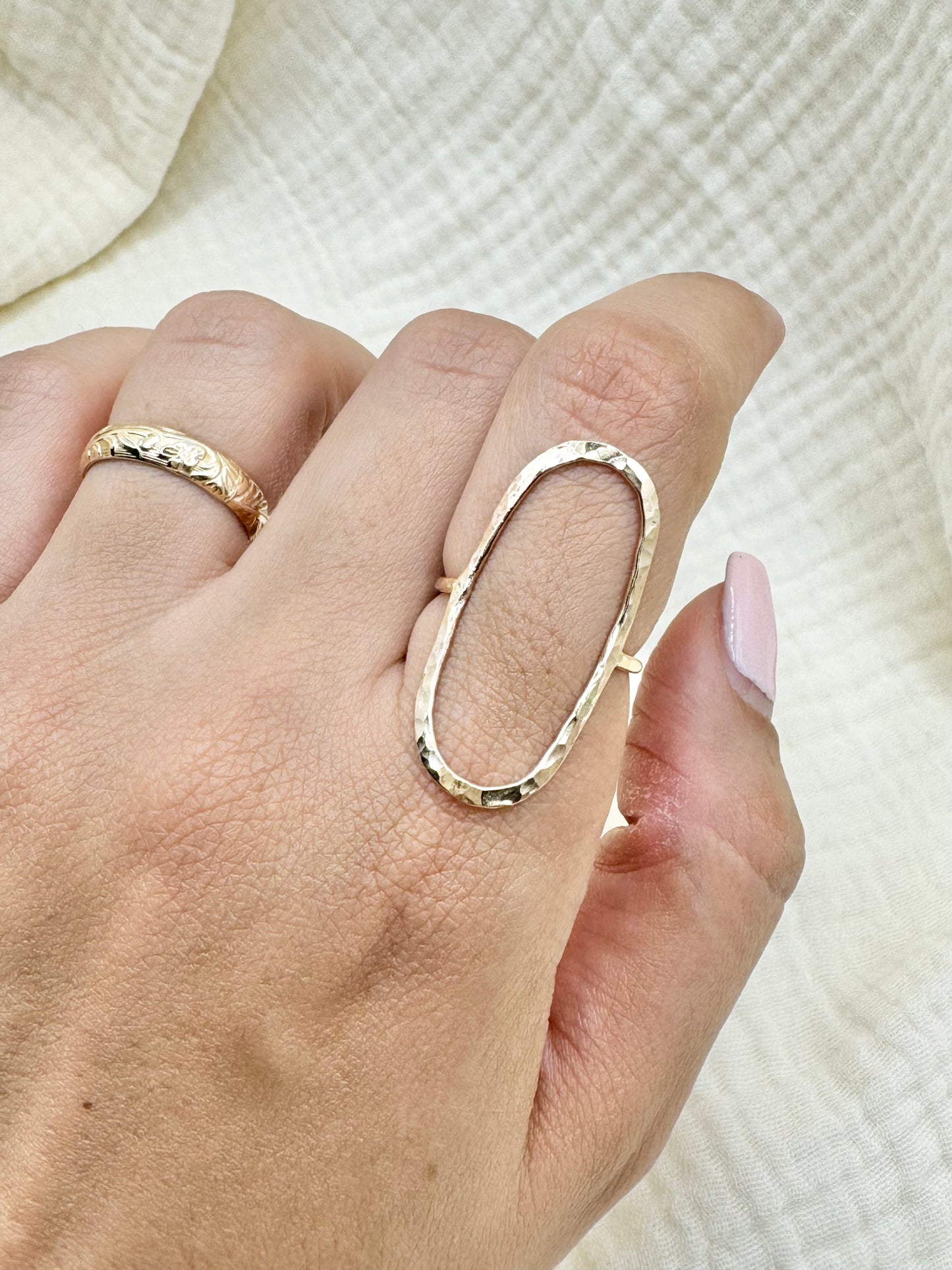 Open Oval Ring