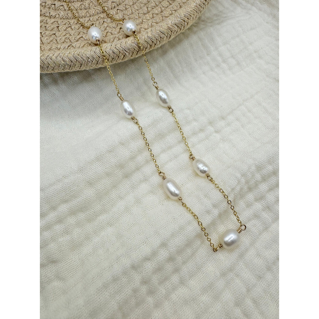 Oval Pearl Necklace