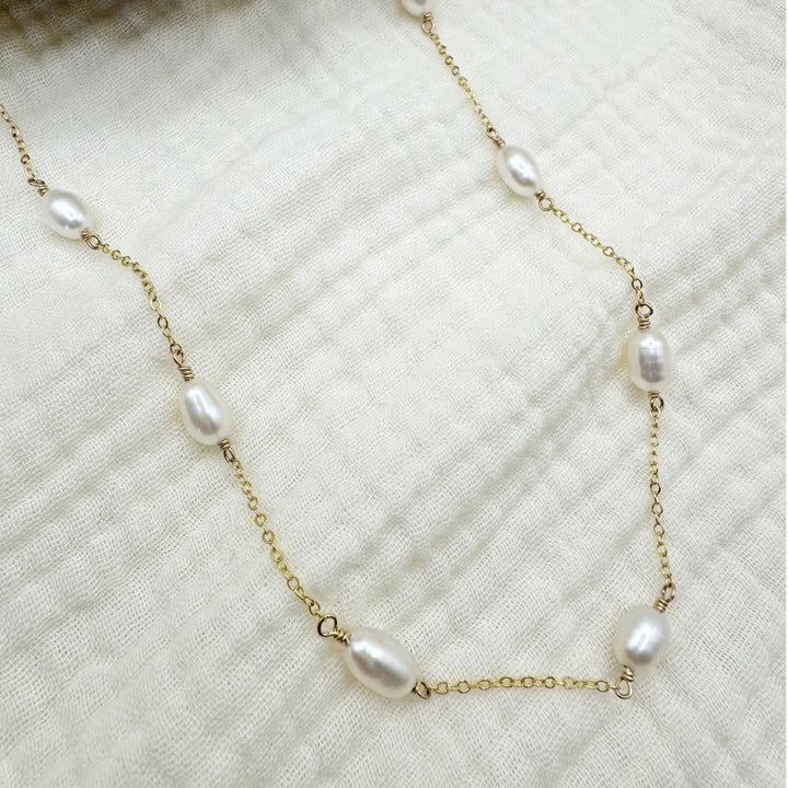 Oval Pearl Necklace
