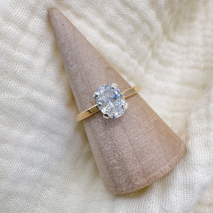 Cubic Zircona Solitaire Ring