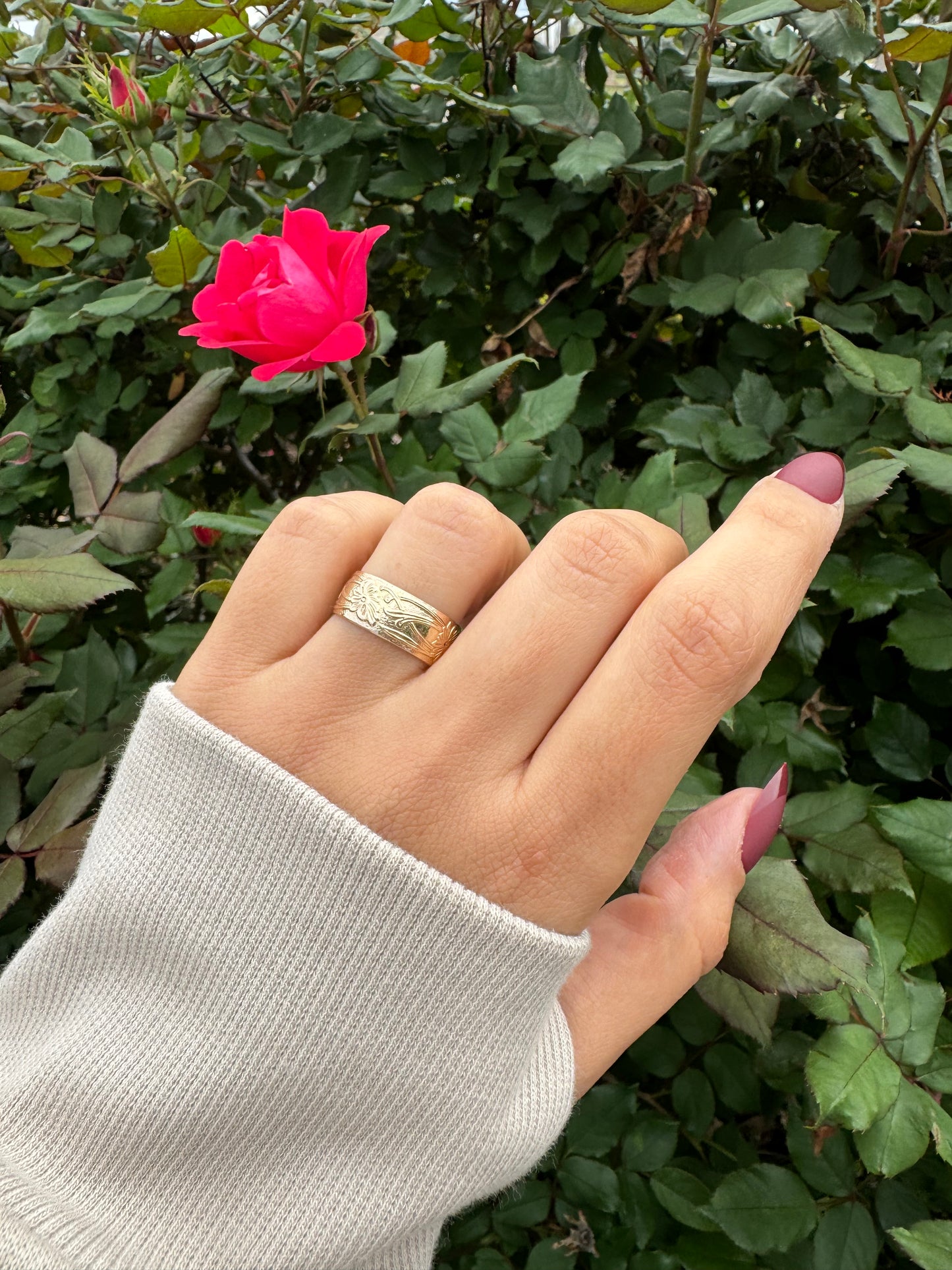 Vintage Floral Ring